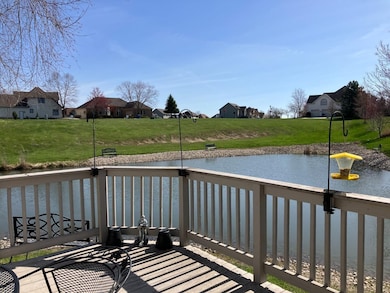 8096 Tuckaway Ct, Crown Point, IN 46307 - photo 4