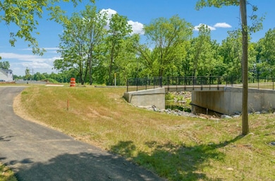 904 Bellerive Blvd, Nicholasville, KY 40356 - photo 2