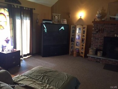 109 Rose Dr, Saylorsburg, PA 18353 - photo 5