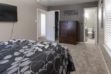 200 Lone Star St, Joshua, TX 76058 - photo 6