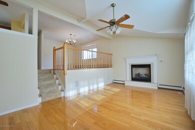 73 Dexter Ave, Staten Island, NY 10309 - photo 7