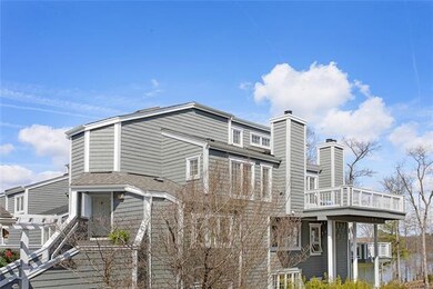 Rare end unit that has been meticulously matintained.