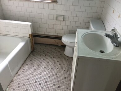 217 Norfolk Ave, Pawtucket, RI 02861 - photo 3