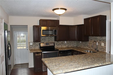 222 Marna Lynn Dr, Prairie Grove, AR 72753 - photo 3