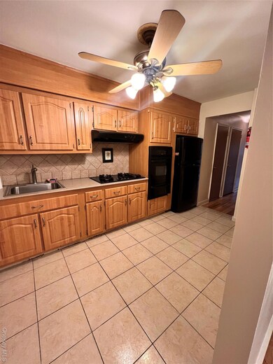 1047 E 217th St, Bronx, NY 10469 - photo 6