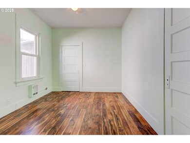 2727 E St, Washougal, WA 98671 - photo 7