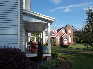 501 E Queen St, Edenton, NC 27932 - photo 4