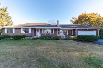 6 Douglas Dr, Salem, NH 03079 - photo 2