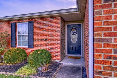 5661 River Walk Cir, Newburgh, IN 47630 - photo 3