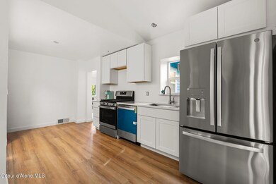 7492 Mohawk St, Bonners Ferry, ID 83805 - photo 4