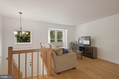 9617 Clocktower Ln, Columbia, MD 21046 - photo 3