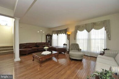 46671 Cavendish Square, Sterling, VA 20165 - photo 7