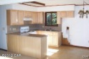 117 Piney Woods Dr, Jim Thorpe, PA 18229 - photo 2