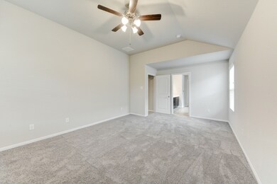 2606 Ridgeback Dr, Rosenberg, TX 77471 - photo 6