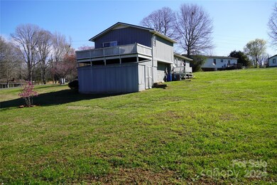 580 Pontiac Dr, Shelby, NC 28152 - photo 4