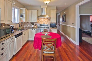 009_KITCHEN[1]