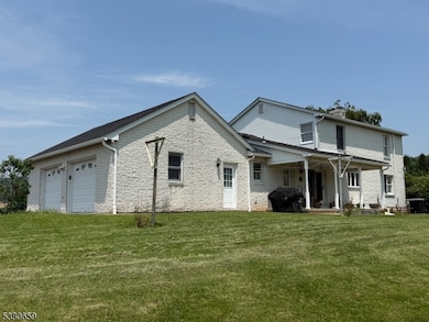 370 Spring Mills-Lt Yk Rd, Holland Twp., NJ 08848 - photo 2