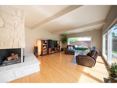 2751 Sarah Ln, Eugene, OR 97408 - photo 4