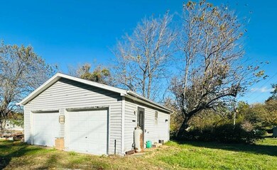 3183 New Frankfort Rd, Scottsburg, IN 47170 - photo 4