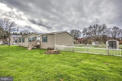 21 W Main St, Brownstown, PA 17508 - photo 2