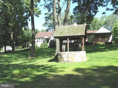 1132 Farmington Ave, Pottstown, PA 19464 - photo 3