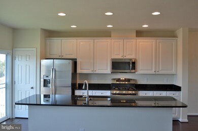 9073 Alexander Way, Manassas Park, VA 20111 - photo 3