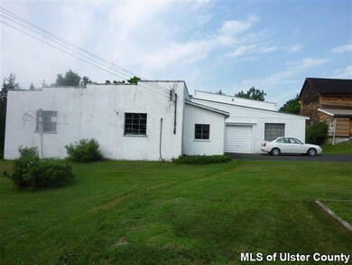 57 Queens Hwy, Kerhonkson, NY 12446 - photo 4