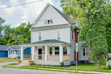 2-web-or-mls-2023 07 22 - 120SJamesonAve
