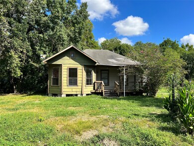 848 Marjorie St, Houston, TX 77088 - photo 3