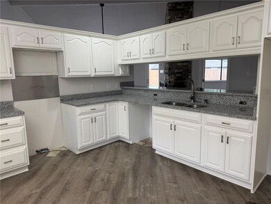 110 Lake Village Blvd, Slidell, LA 70461 - photo 3