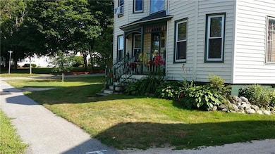 38 W Main St, Yarmouth, ME 04096 - photo 3