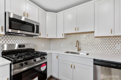 350 Sunset Ave, Old Bridge, NJ 08857 - photo 6