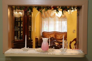 121 Chestnut St, Avenel, NJ 07001 - photo 5