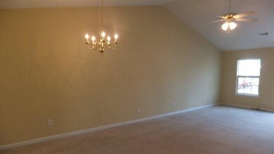 566 Edgecliff Ln, Evans, GA 30809 - photo 4