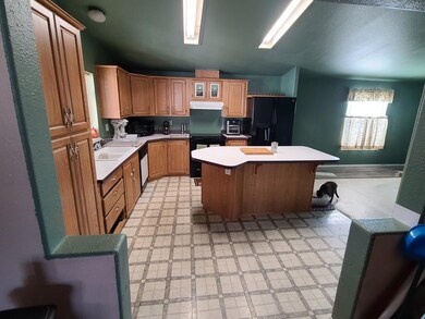 1201 SW 28th St unit 16, Redmond, OR 97756 - photo 6