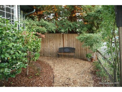 5314 NE 51st St, Vancouver, WA 98661 - photo 2