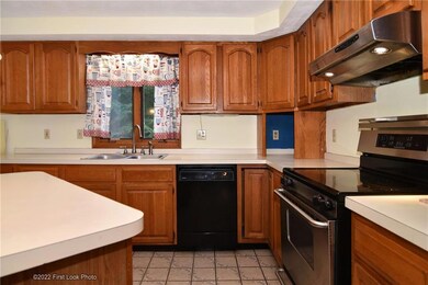 671 Chestnut Hill Rd, Chepachet, RI 02814 - photo 6