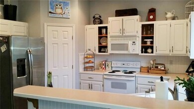 4939 Noreston St, Shawnee, KS 66226 - photo 6