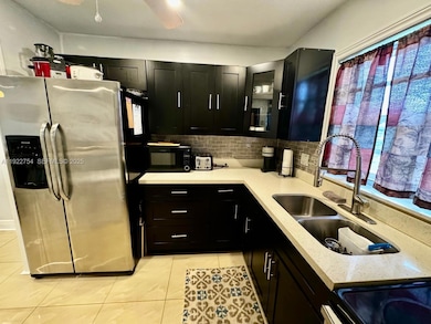 5300 Washington St unit H236, Hollywood, FL 33021 - photo 2