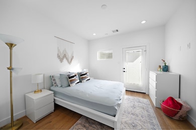 4514 Curtin Park Ct, Houston, TX 77018 - photo 5