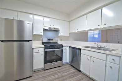 9303 Quail Field Dr unit A, Austin, TX 78758 - photo 6