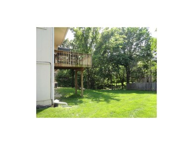 Sideview with deck.