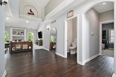 1946 Country Cir S, Nappanee, IN 46550 - photo 5