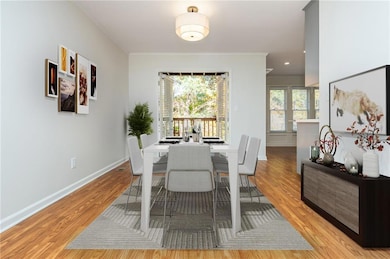 2640 Holcomb Springs Dr, Alpharetta, GA 30022 - photo 4