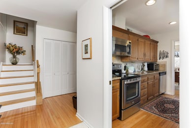 104 Silo Cir unit 104, Riverside, CT 06878 - photo 4