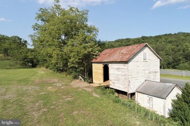 116 Bloomery Pike, Cross Junction, VA 22625 - photo 5