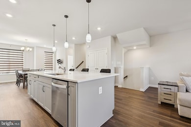 1636 Field Sparrow Terrace NE, Leesburg, VA 20176 - photo 7