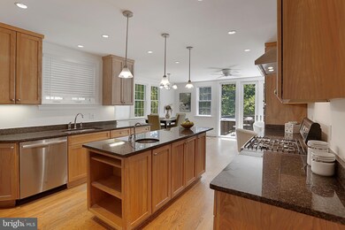 3712 Windom Place NW, Washington, DC 20016 - photo 5