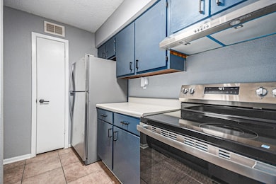 250 El Dorado Blvd unit 223, Webster, TX 77598 - photo 7