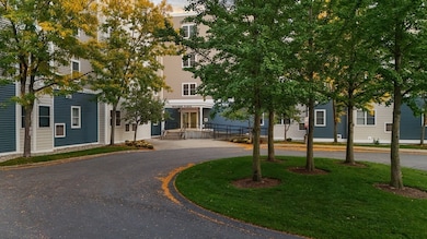 Malden Place Condominiums unit 105, Malden, MA 02148 - photo 4